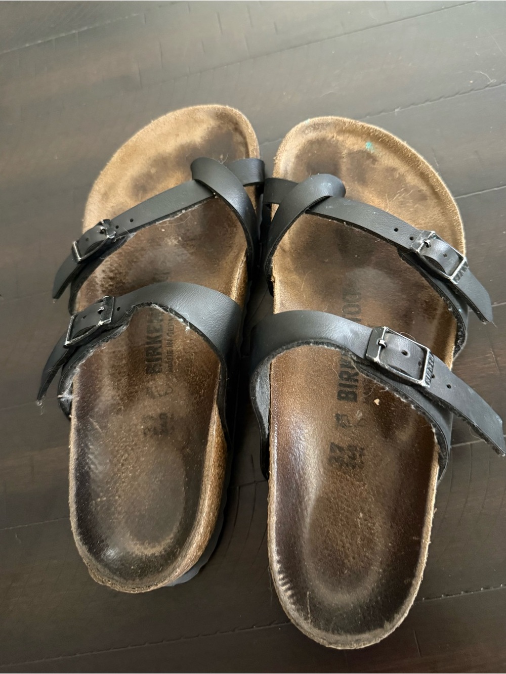 Women Birkenstock Arizona Black Two Strap Sandals EU 37 / US 6-6.5